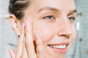 Skincare Products to Use Before Your Head Hits the Pillow